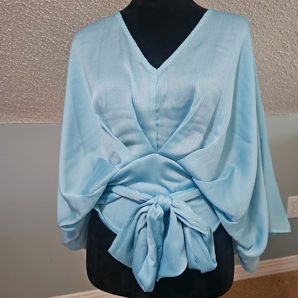Tie Crop Top